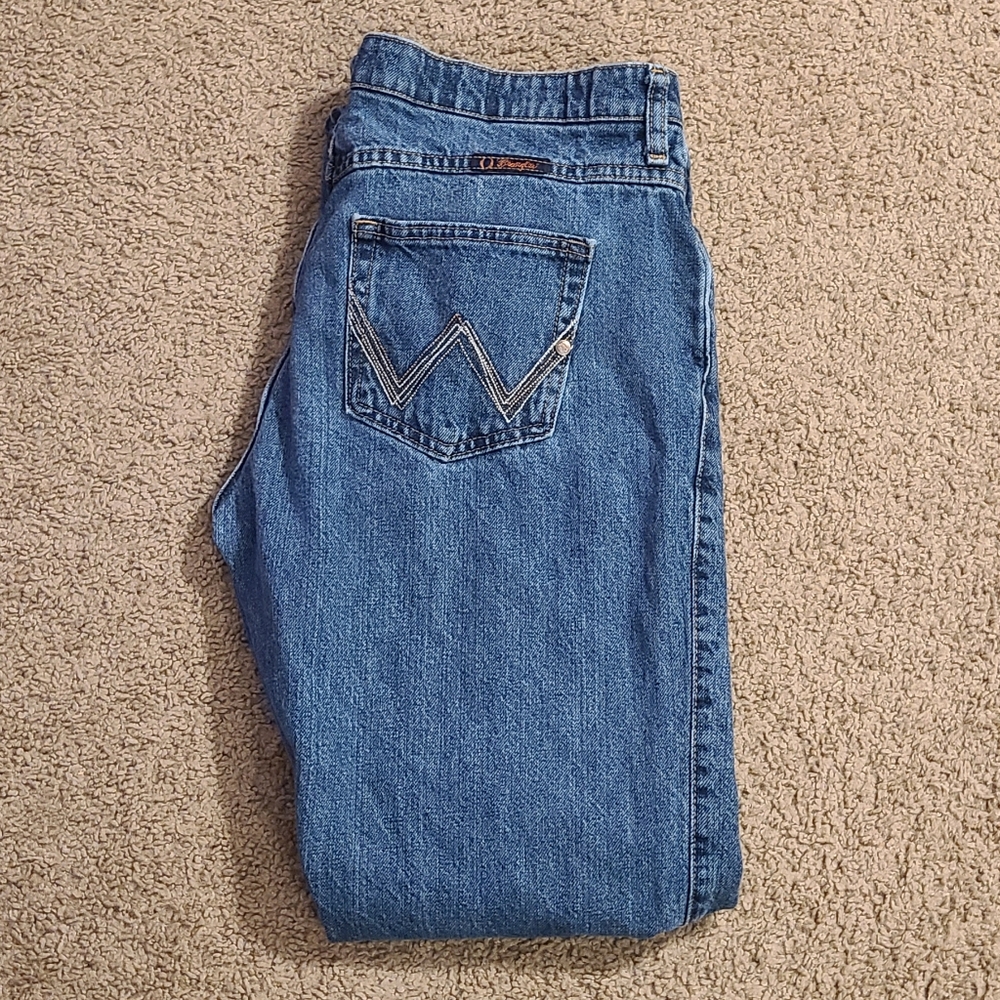 Womens Wrangler Jean's, size 9